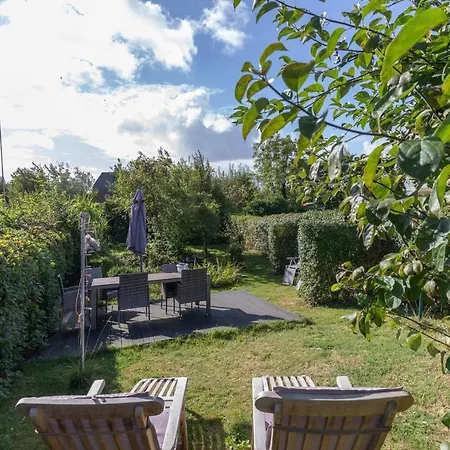 Holiday home Dat Luettje Reethus *